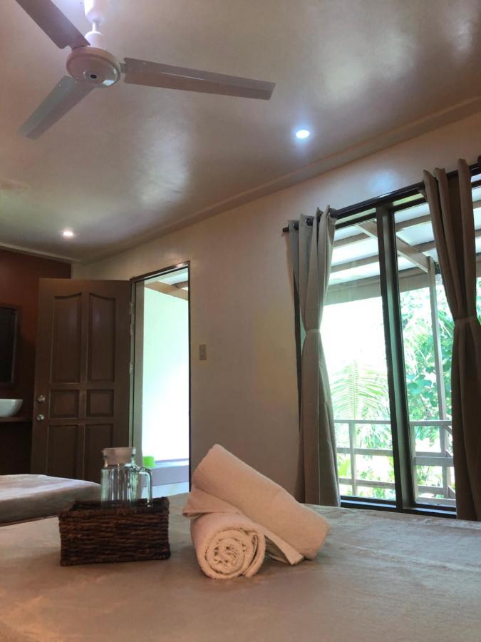 Coracasa Bed And Breakfast General Luna  Exterior photo