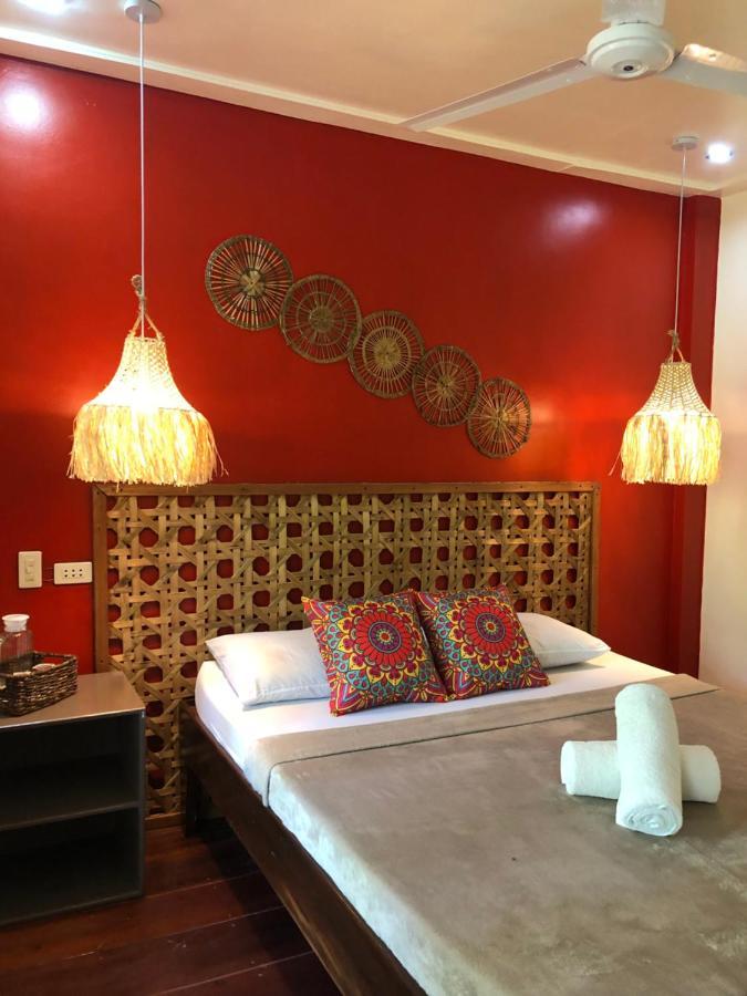 Coracasa Bed And Breakfast General Luna  Exterior photo